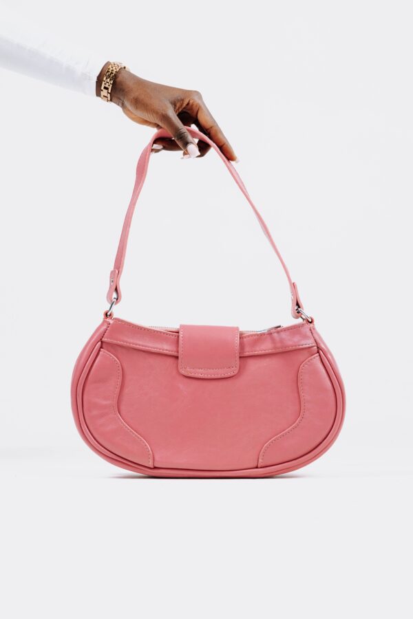 Her Flamingo. - Image 3